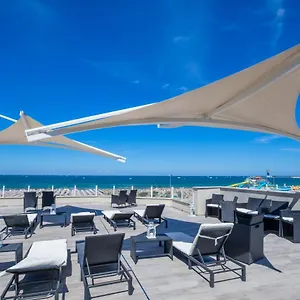 Baby 4*, Rimini Italien